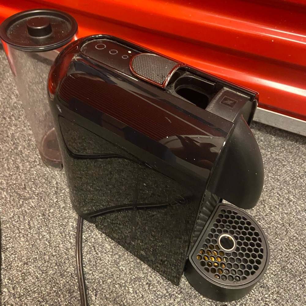 Nespresso U machine